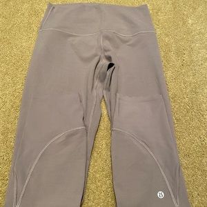 Lululemon leggings